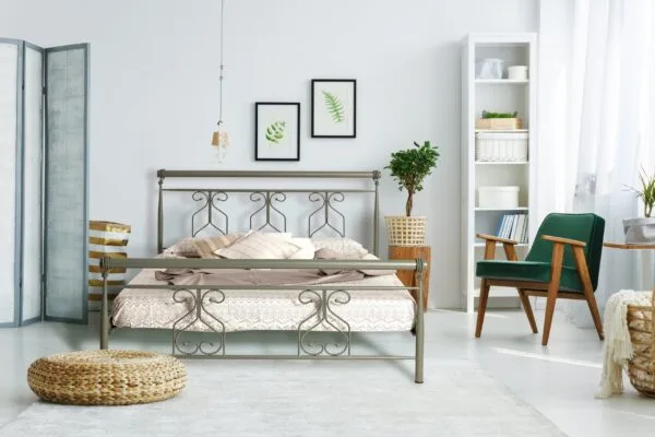 stomata-krevatia-krebati no63